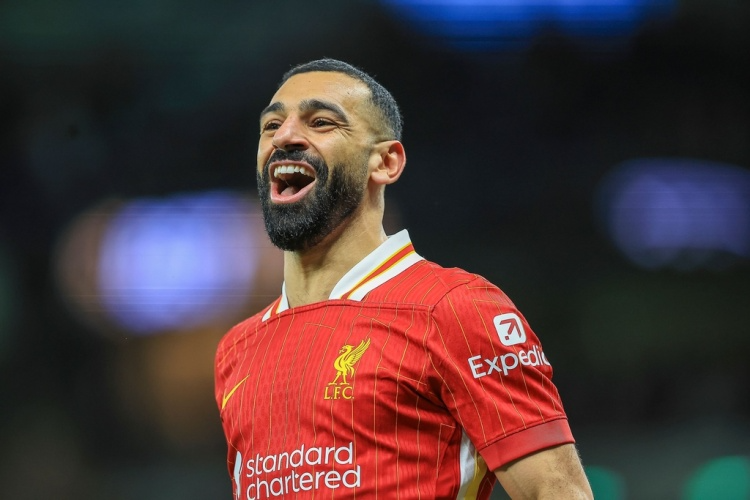 包含俄克拉荷马雷霆清晨调整名单萨拉赫在RNG比赛中大胜，今晚尤文图斯备战法甲看傻球迷的词条